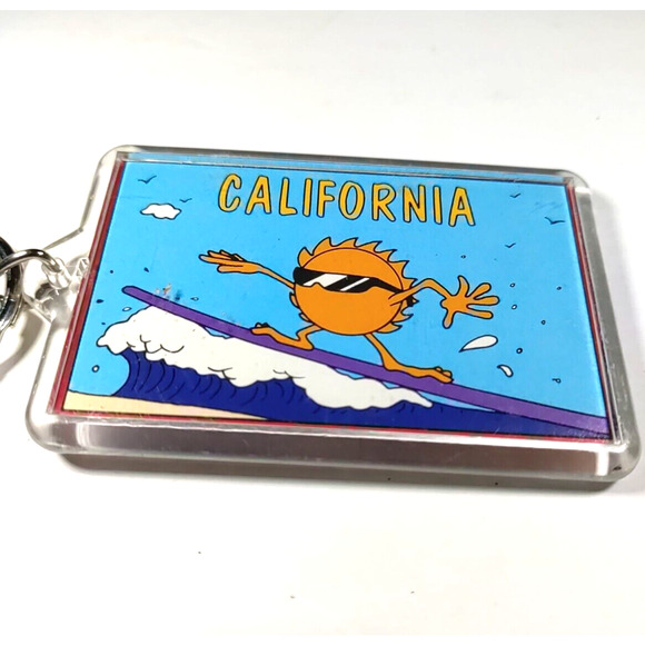 California Surfing Orange Sheep N Shine Keychain - Picture 5 of 5